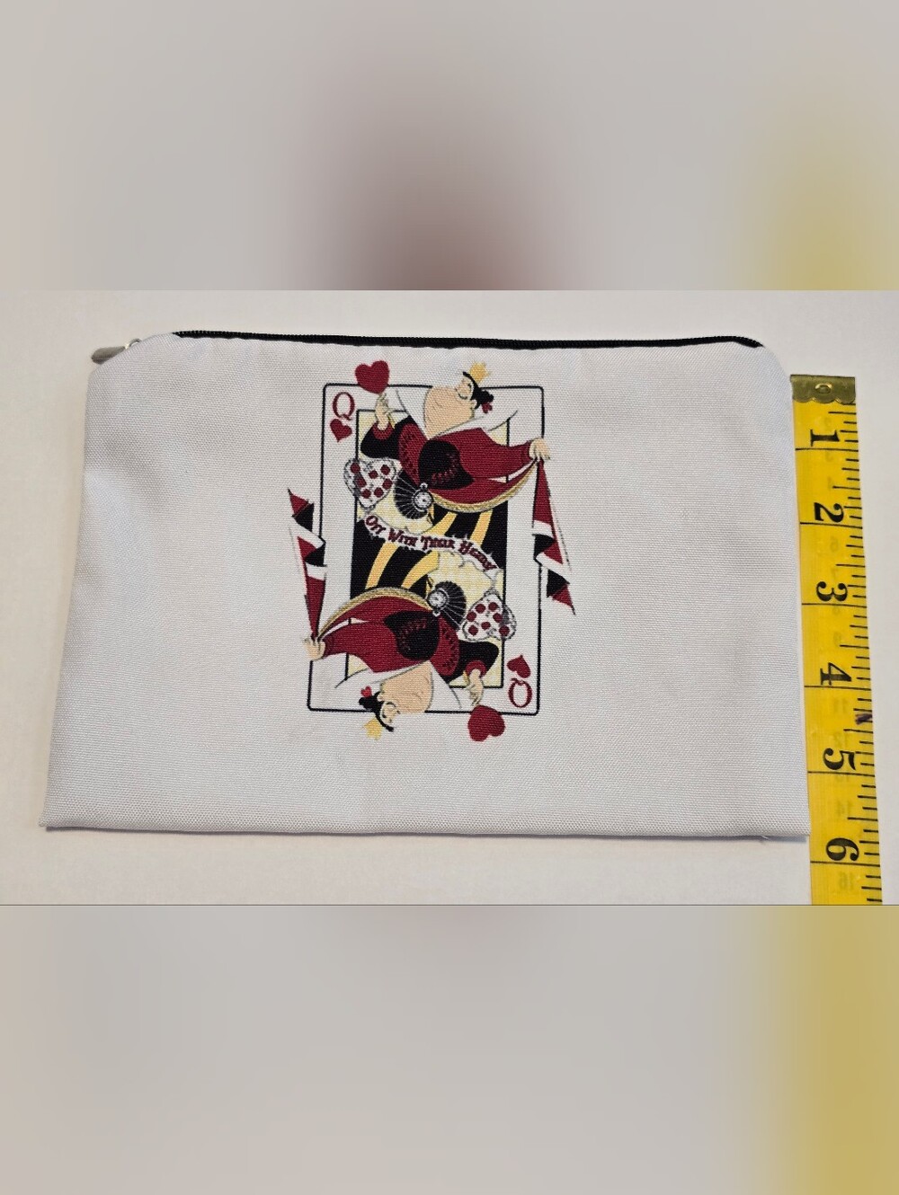 π β€οΈ Brand New Queen of Hearts Double Sided Polyester Makeup Bag & Disney Balm - Picture 5 of 7